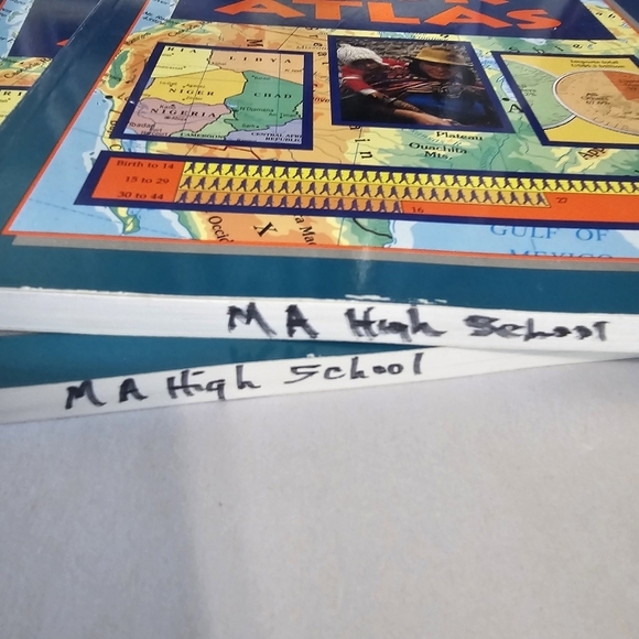 1994‎ The Nystrom Desk Atlas Paperback By Staff of Publisher - Set Of 2 - Picture 3 of 10